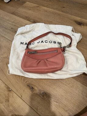 Rare Archival MARC JACOBS Mainline Pleated Leather Baguette Bag Coral Pink Y2K